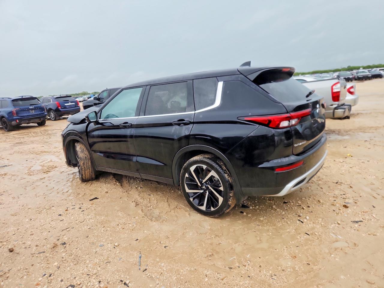 2024 MITSUBISHI OUTLANDER