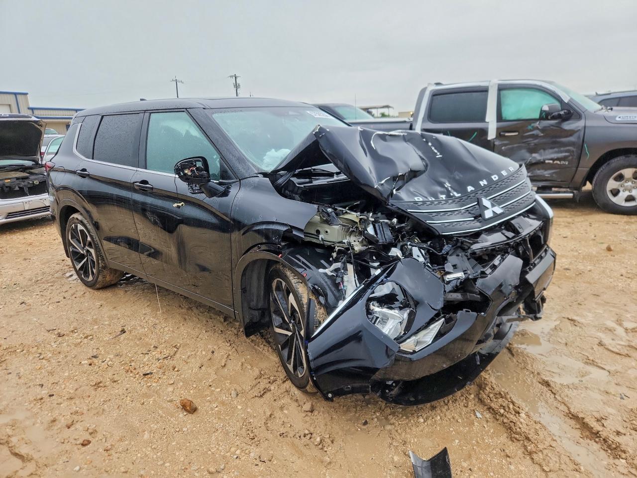 2024 MITSUBISHI OUTLANDER