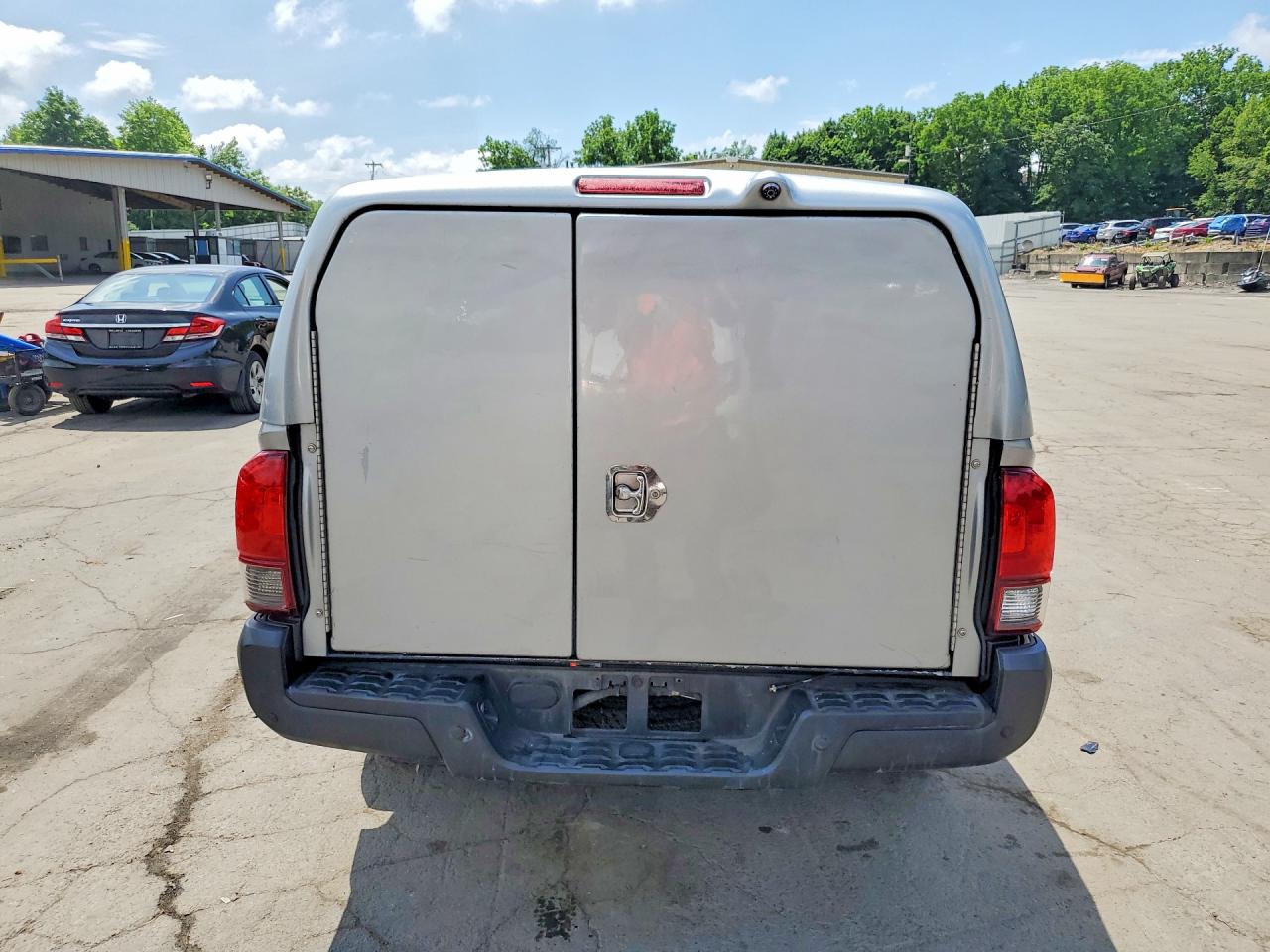 2019 TOYOTA TACOMA
