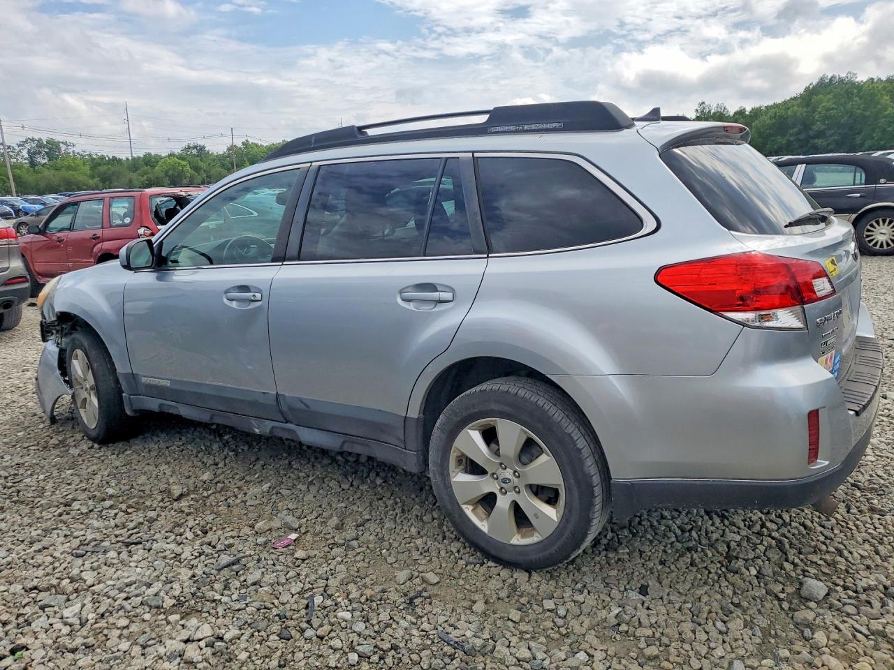 2012 SUBARU OUTBACK
