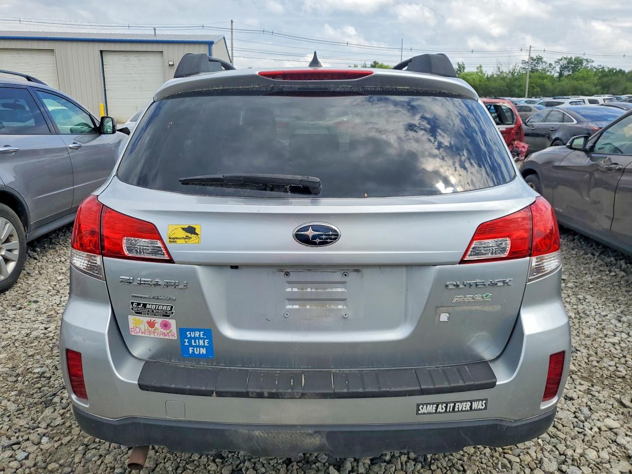 2012 SUBARU OUTBACK