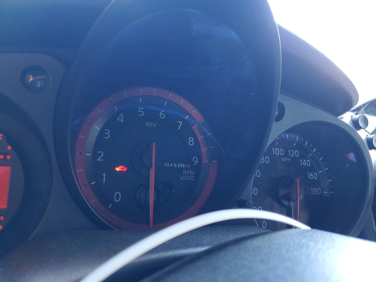 2017 NISSAN 370Z