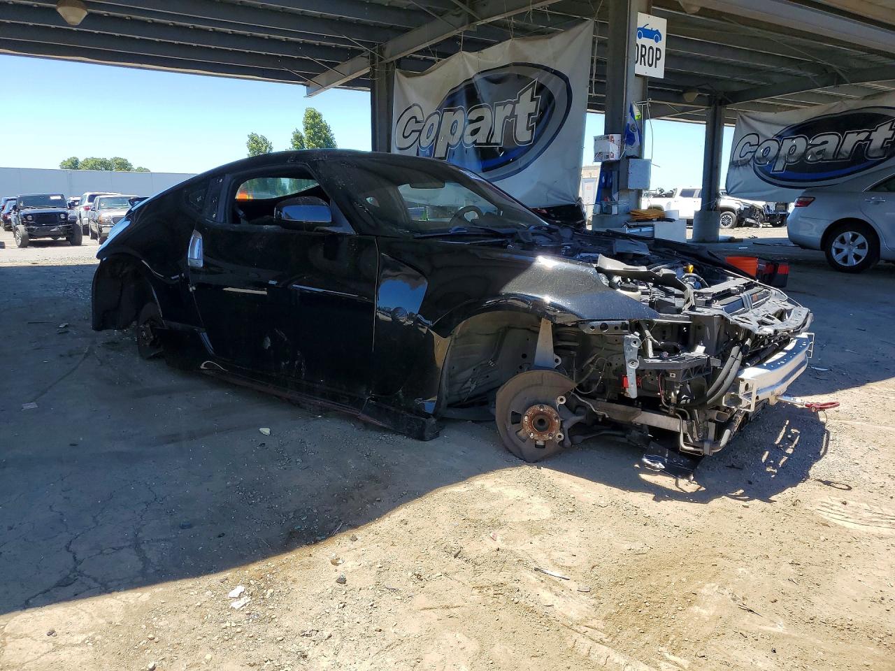 2017 NISSAN 370Z
