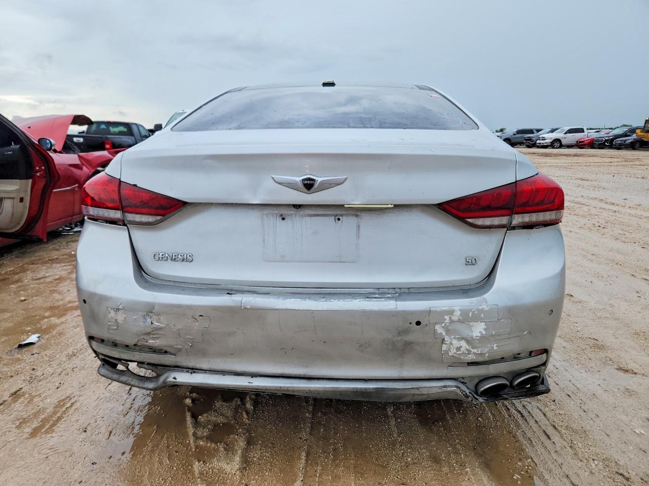 2015 HYUNDAI GENESIS