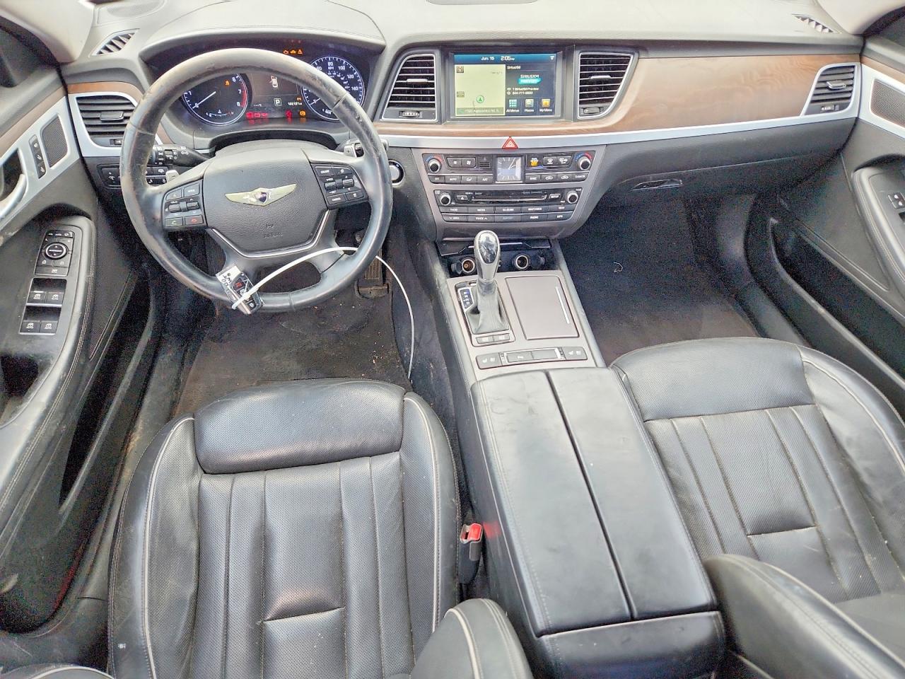 2015 HYUNDAI GENESIS