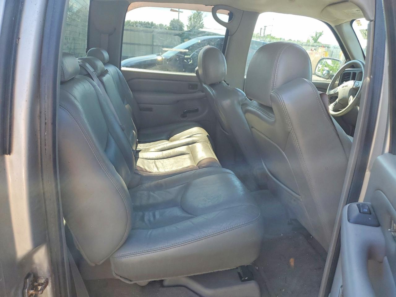 2005 GMC SIERRA