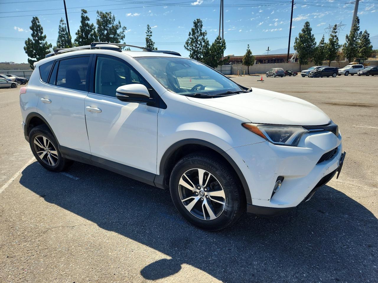 2017 TOYOTA RAV4
