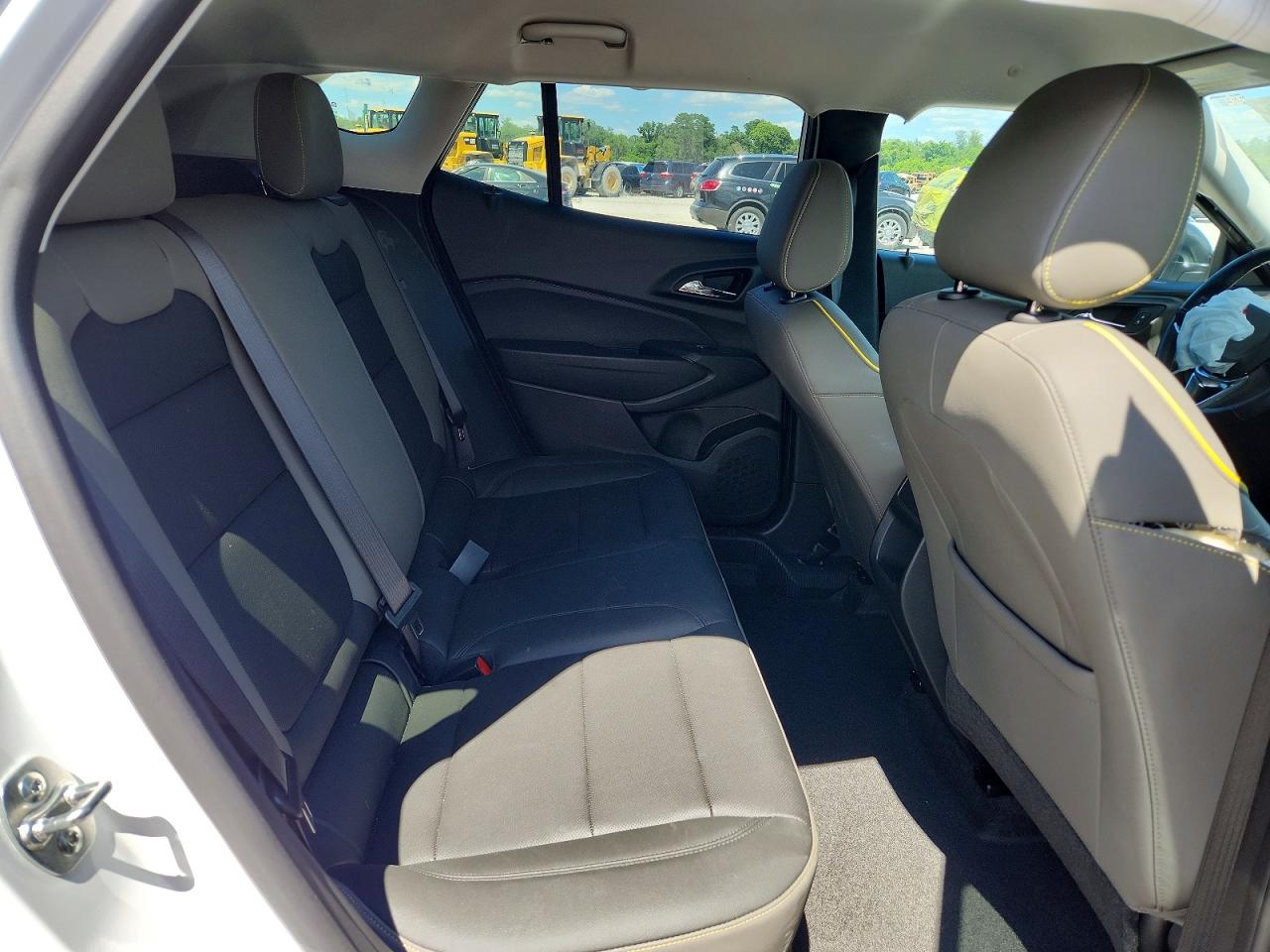 2025 CHEVROLET TRAX