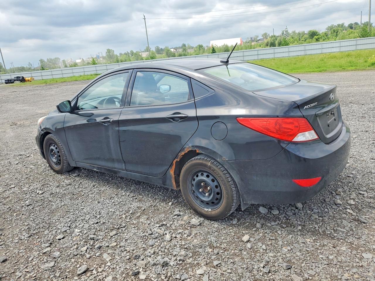 2014 HYUNDAI ACCENT