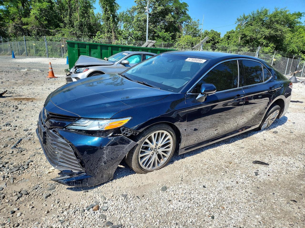 2018 TOYOTA CAMRY