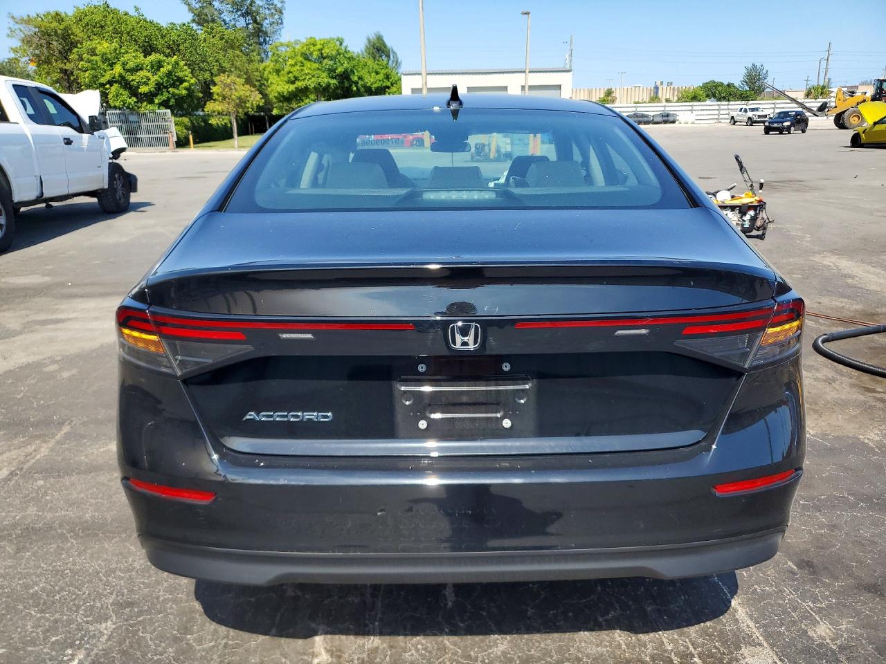 2025 HONDA ACCORD