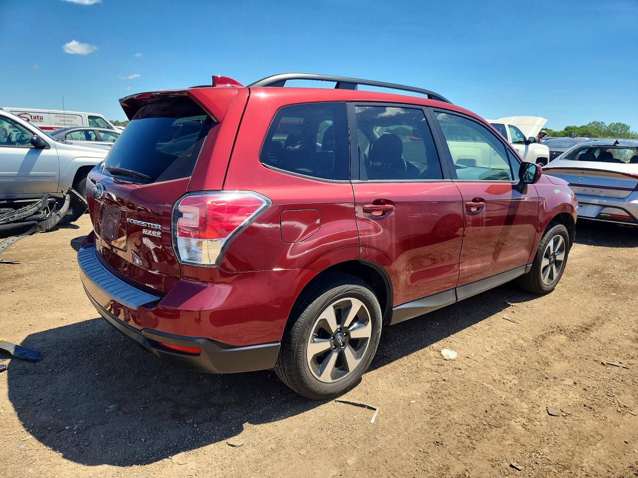 2017 SUBARU FORESTER