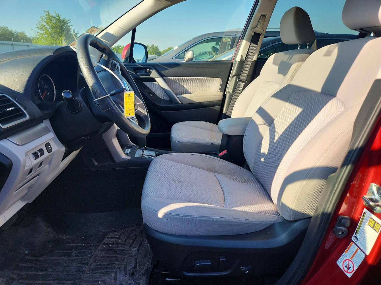 2017 SUBARU FORESTER