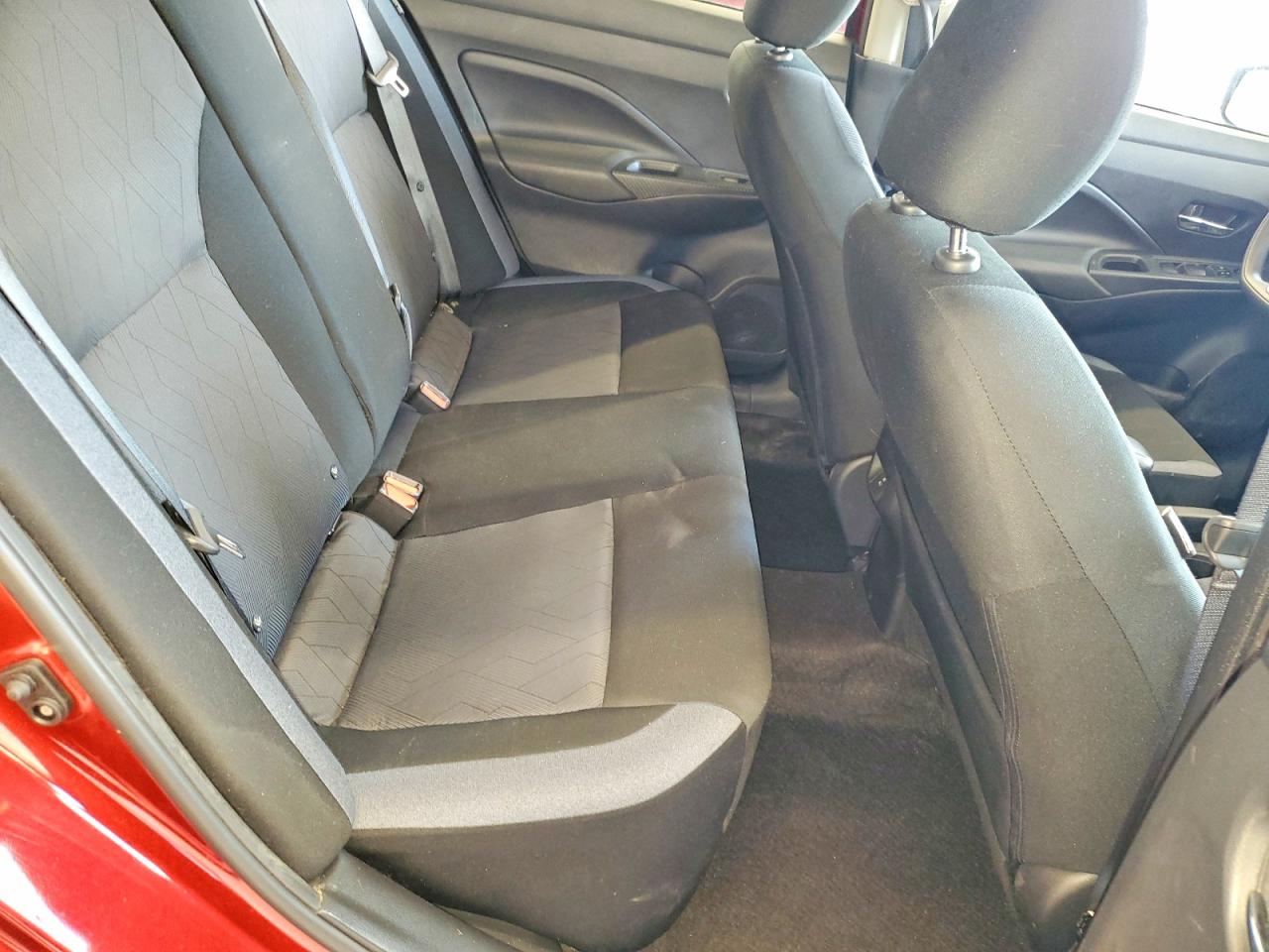 2025 NISSAN VERSA