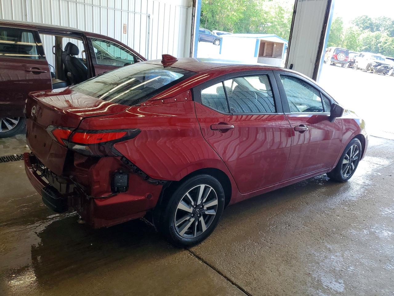 2025 NISSAN VERSA