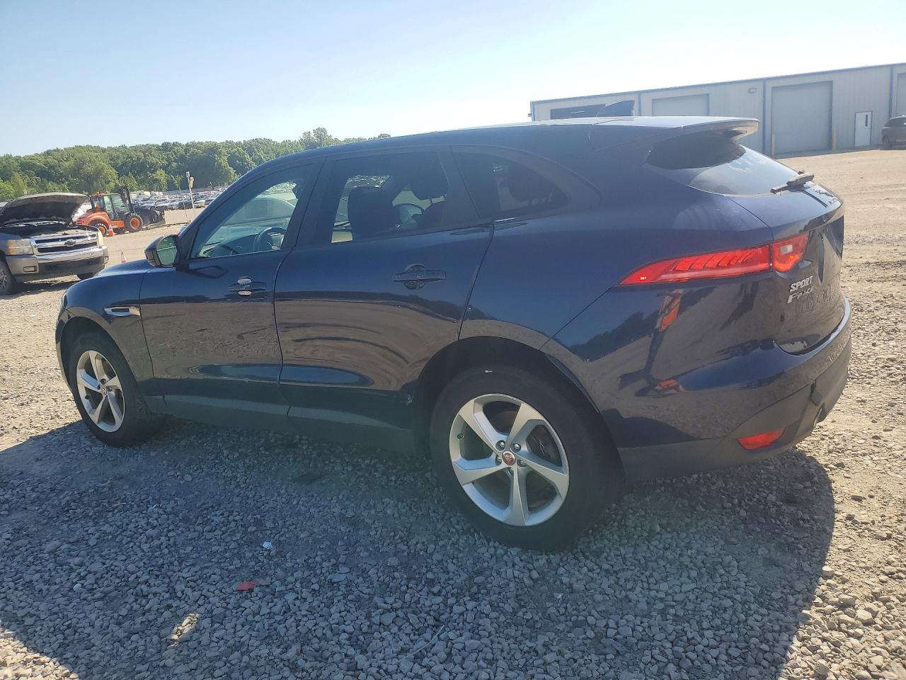 2018 JAGUAR F-PACE