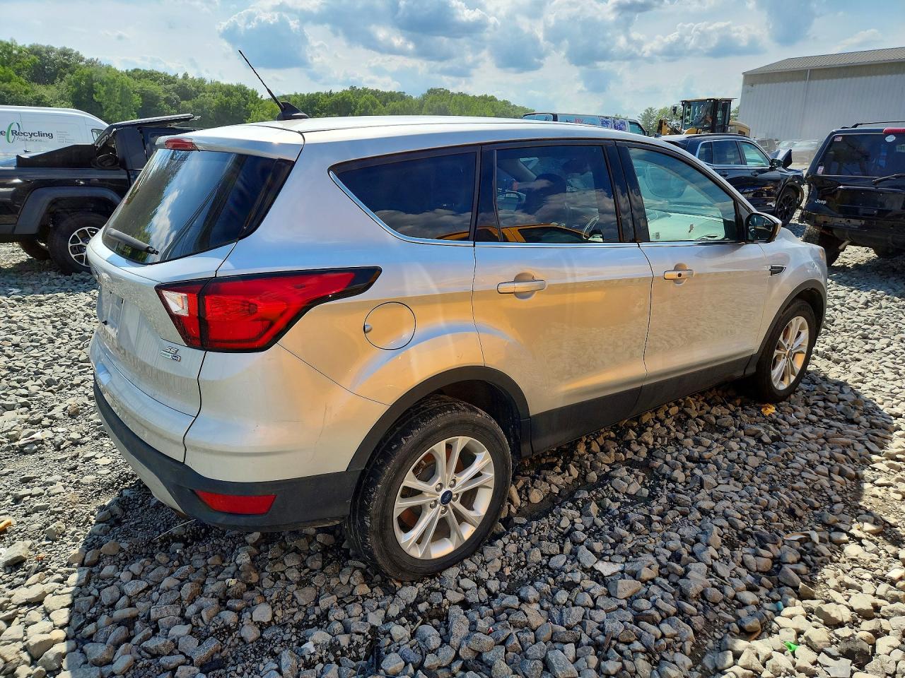 2019 FORD ESCAPE