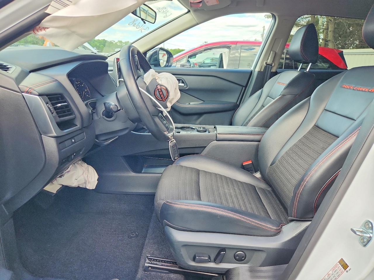 2025 NISSAN ROGUE