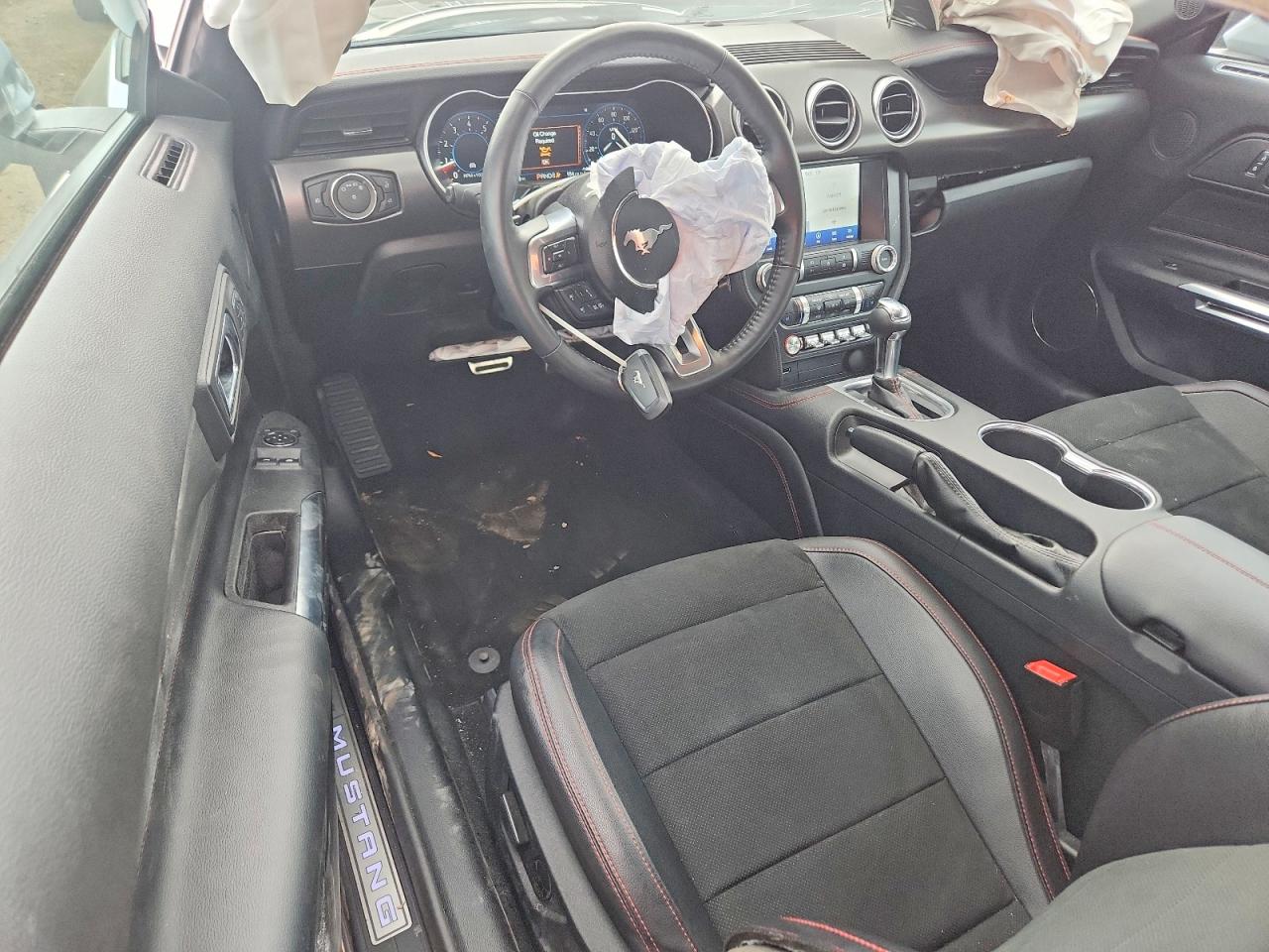 2022 FORD MUSTANG