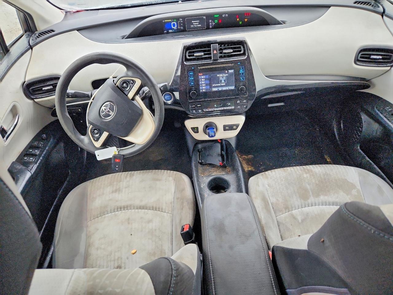 2017 TOYOTA PRIUS
