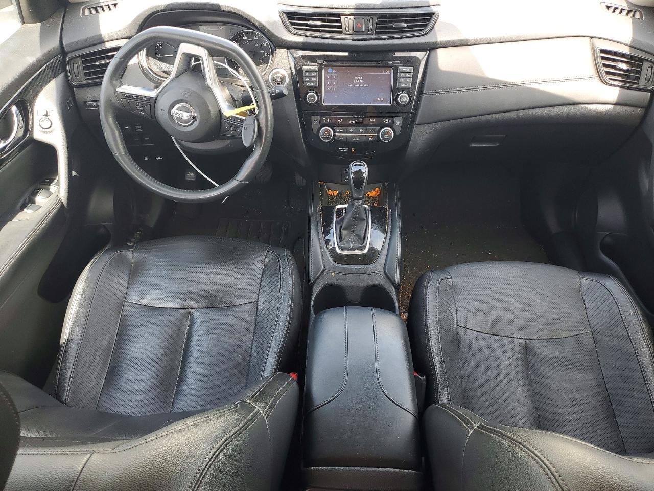 2017 NISSAN ROGUE