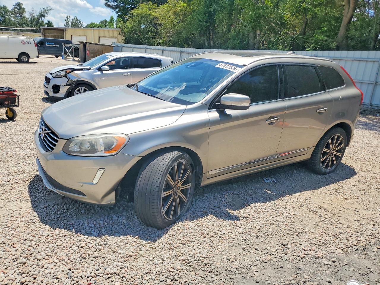 2014 VOLVO XC60