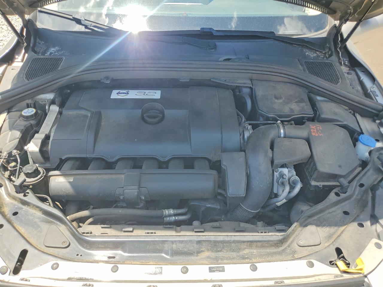 2014 VOLVO XC60