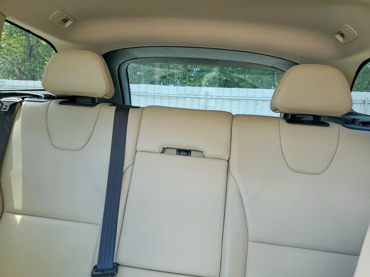 2014 VOLVO XC60
