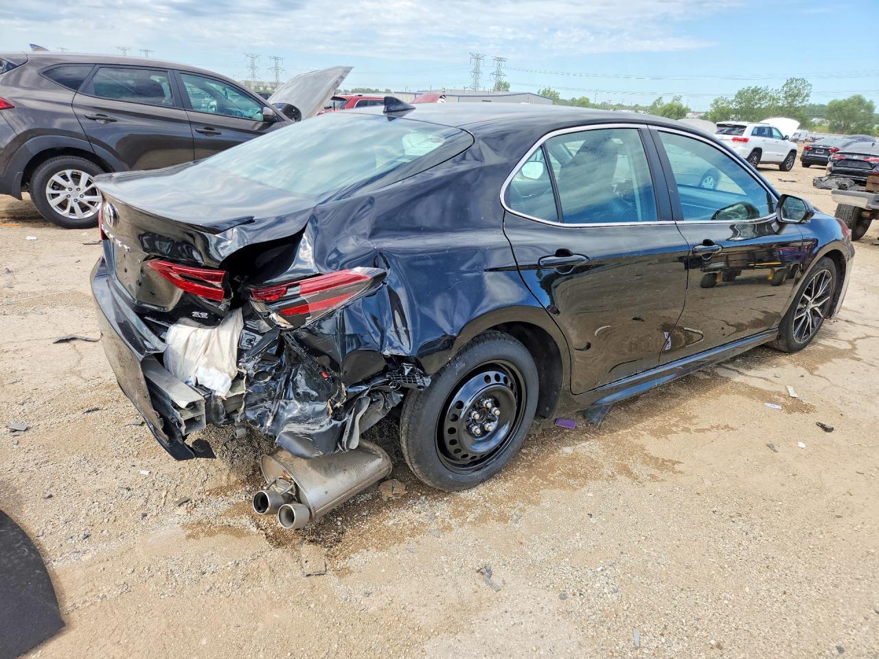 2022 TOYOTA CAMRY