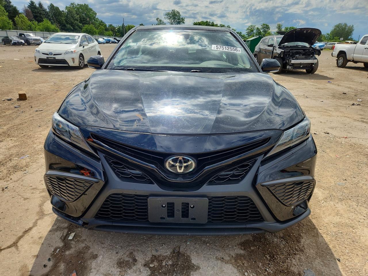 2022 TOYOTA CAMRY