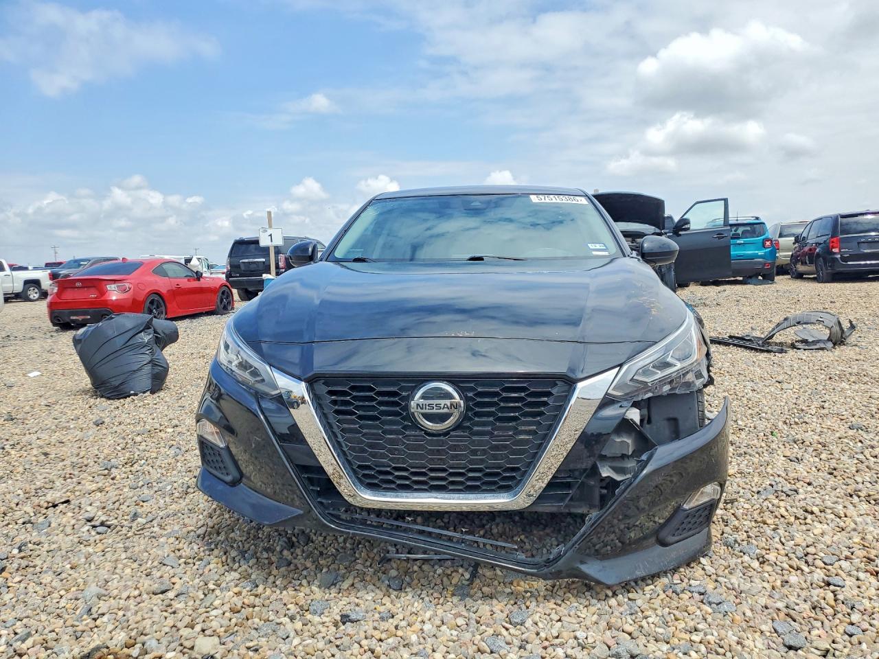 2022 NISSAN ALTIMA