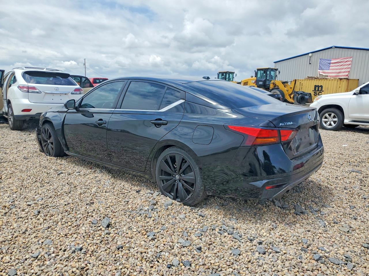 2022 NISSAN ALTIMA