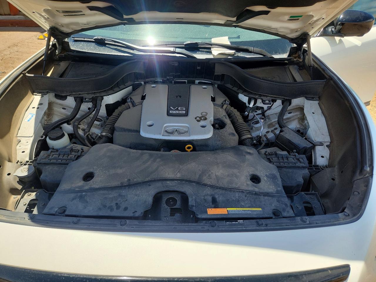 2017 INFINITI QX70