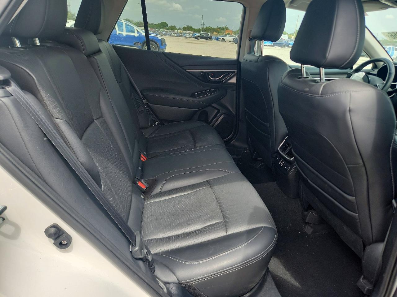 2023 SUBARU OUTBACK