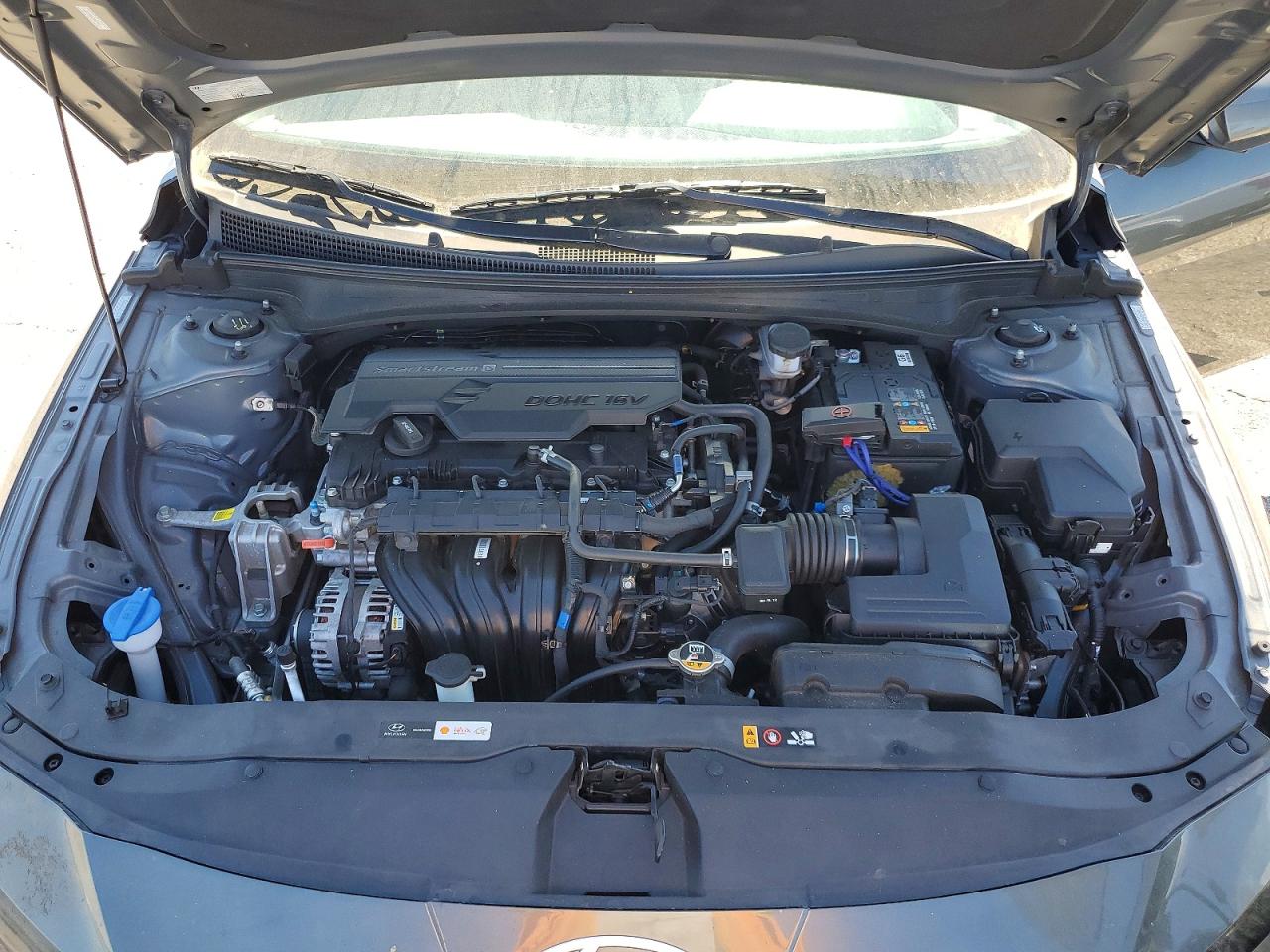 2024 HYUNDAI ELANTRA