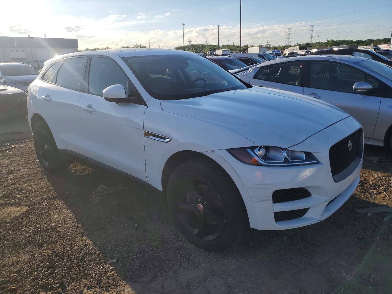 2018 JAGUAR F-PACE