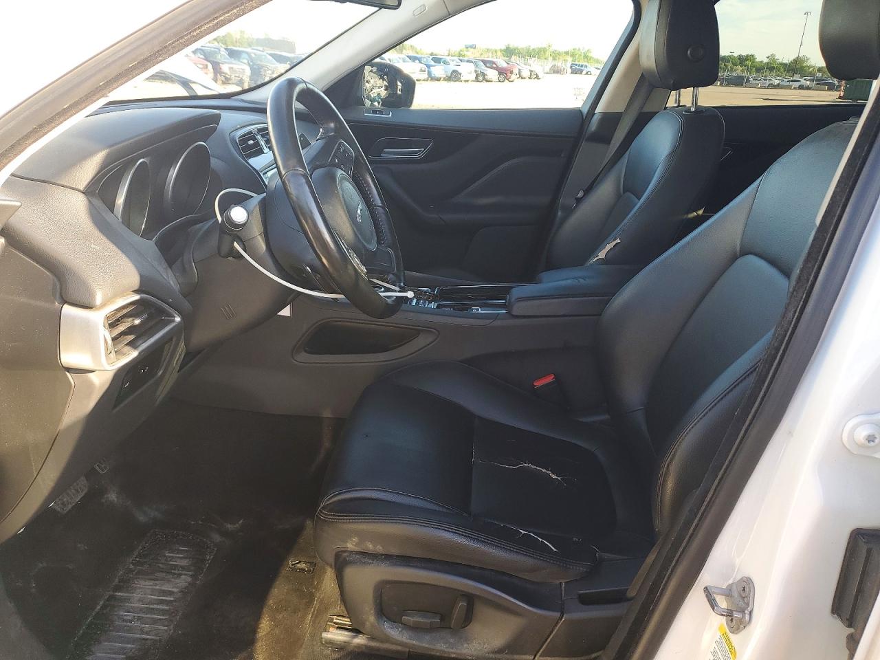 2018 JAGUAR F-PACE