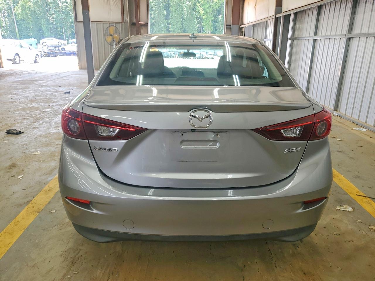 2015 MAZDA 3