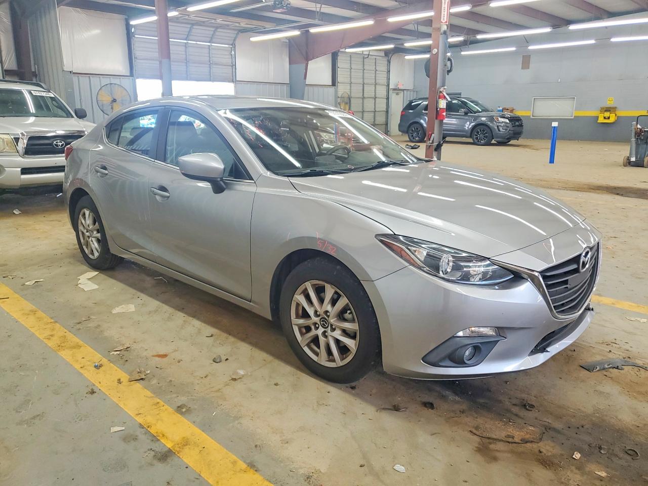 2015 MAZDA 3
