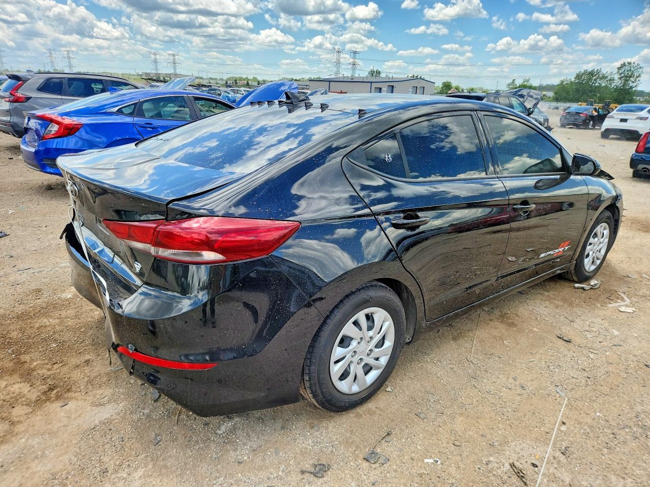 2017 HYUNDAI ELANTRA