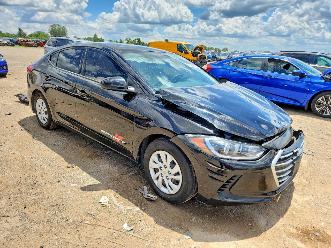 2017 HYUNDAI ELANTRA