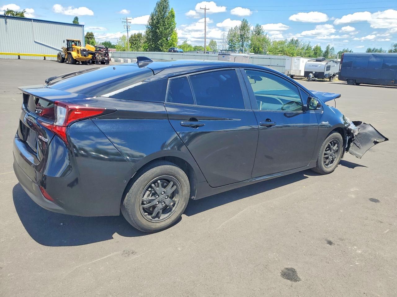 2022 TOYOTA PRIUS