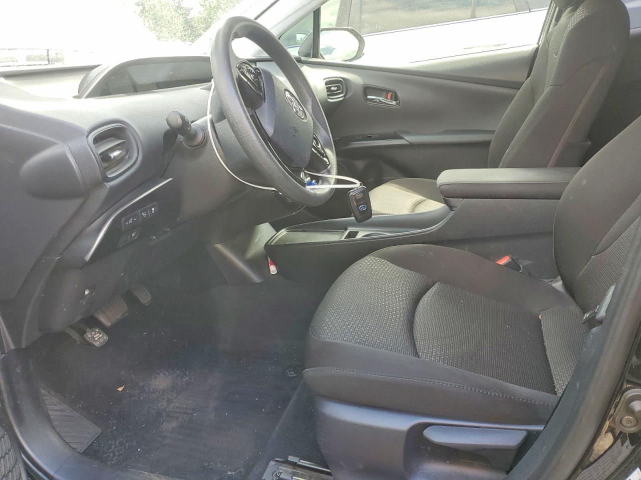 2022 TOYOTA PRIUS