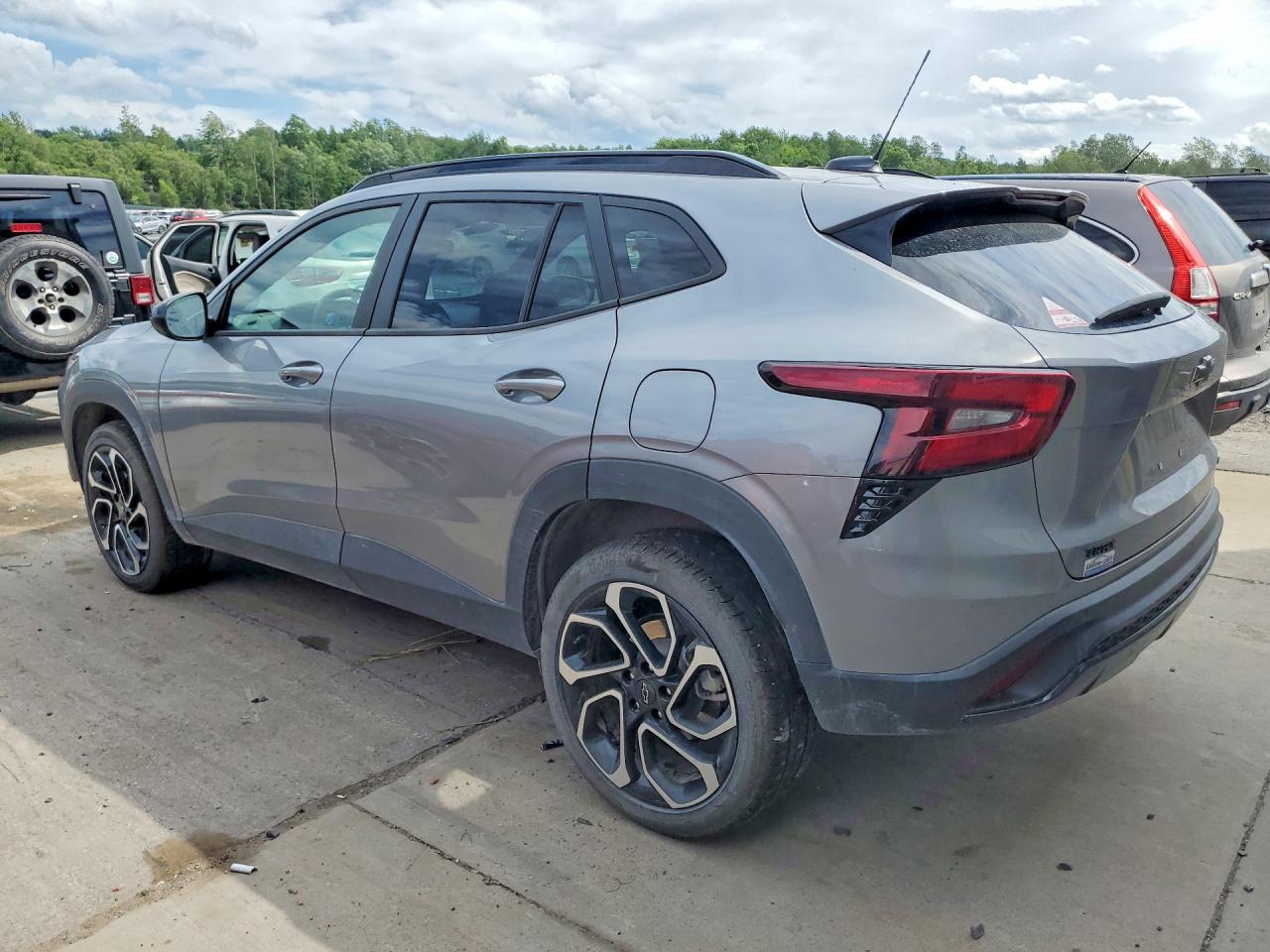 2025 CHEVROLET TRAX