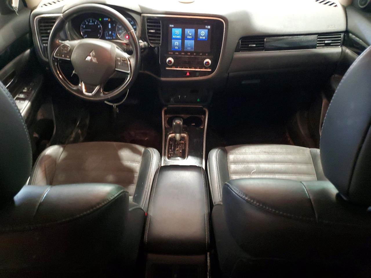 2020 MITSUBISHI OUTLANDER
