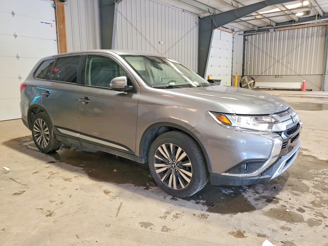 2020 MITSUBISHI OUTLANDER