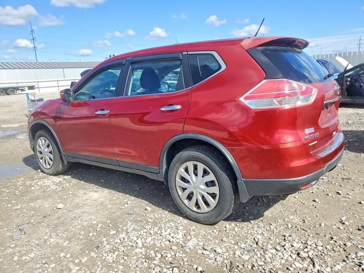 2015 NISSAN ROGUE