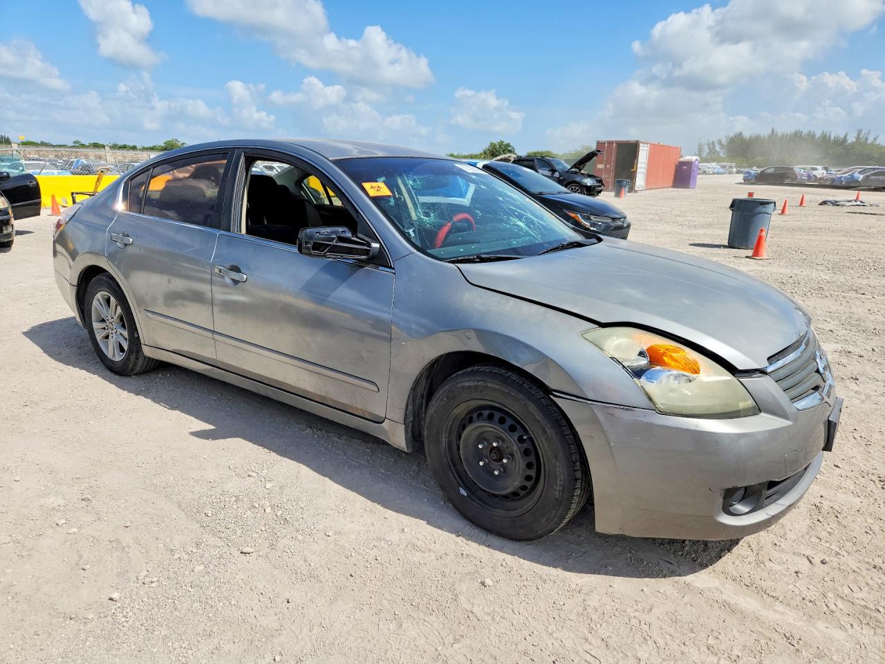 2009 NISSAN ALTIMA