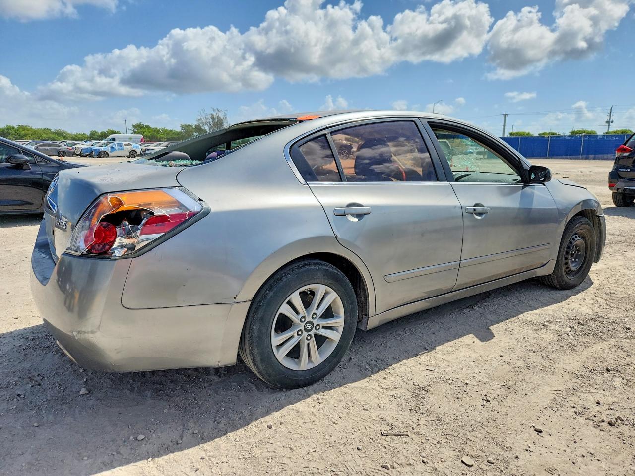 2009 NISSAN ALTIMA