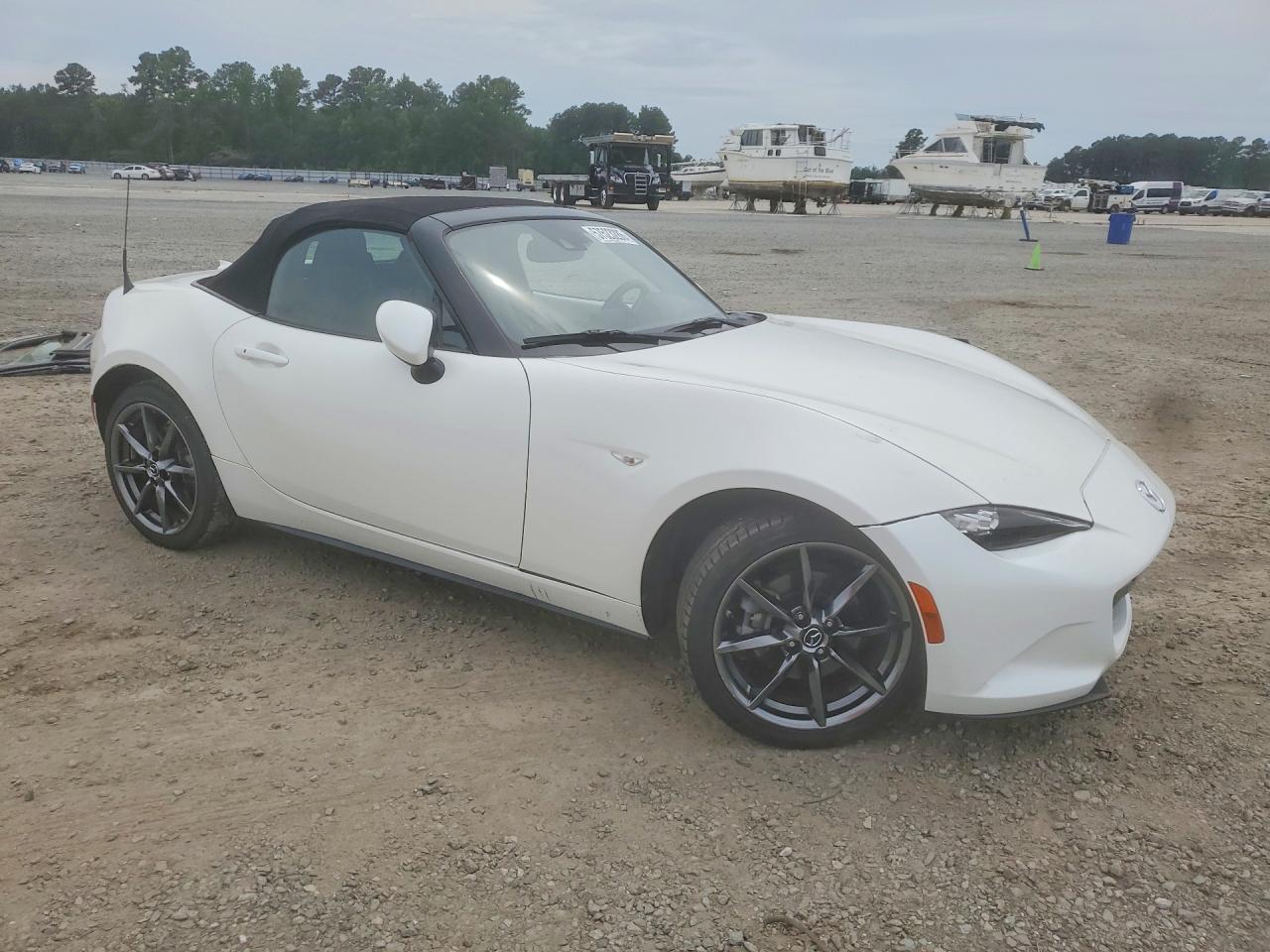 2018 MAZDA MX5